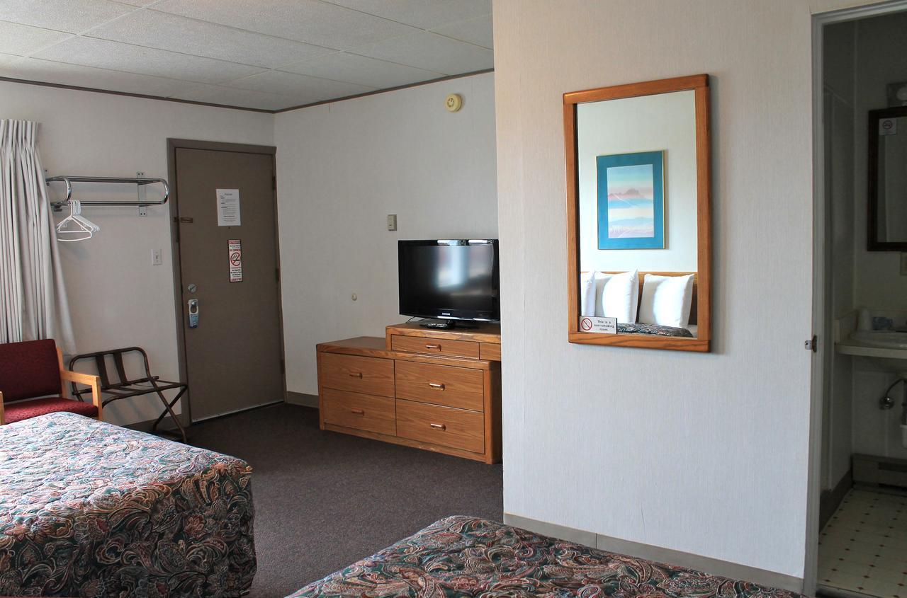 Budget Host Crestview Inn Sault Ste. Marie Exterior foto